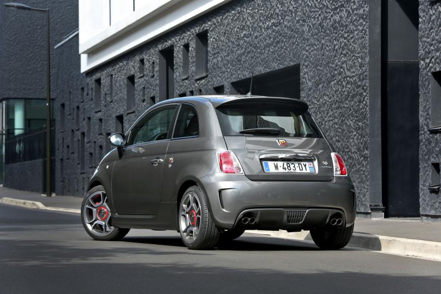  Abarth 595 Competizione 2012 года  (фото 8 из 47)